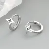 Boucles d'oreilles Huggie couleur argent, petit, mignon, Simple, quatre étoiles, Punk, Piercing, pour femmes, minimaliste, bijoux fins, cadeau