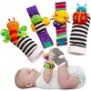 Plüschtiere Tiere Babysocke Rassel Socken Sozzy Handgelenk Rasseln Fußfinder Babys Spielzeug Lamaze 4 Stück/Set