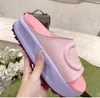 인터 로킹 디자이너 샌들 플랫폼 슬라이드 남성 플립 플립 여름 신발 패션 넓은 슬리퍼 크기 40 42 43 44 45