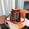 2022 un designer di lusso sacchetti classici secchio in stile secchio da canale di moda spalla cross body borse estate da donna fresco donna shopping totes portafogli semplici borsetta moneta