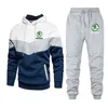 Skoda 2021 Högkvalitativ herrplattor College Style Hooded Hoodie Suit Polar Fleece Warm Streetwear Sports Track Suit G1217