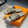 Designer Men Slippers Leather Sandals Izmir Flip Flop Oran Heritage Calfskin Luxury Sandals Summer Lazy Large Beach Casual Slides 38-45