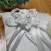 Almofada/travesseiro decorativo anel de casamento elegante anel de casamento romântico quadrado quadrado flor Camellia Heart Cushion Supplies de casamento para #4ocushion/D