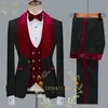 Szmanlizi أحدث التصميمات Black Floral Party Blazer Men Suits Assume Homme Groom Tuxedos Wedding Terno Maschulino 3 Pitch 220817
