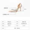 حذاء اللباس أشار حجر الراين شفافة عالية الكعب النساء الصنادل 2022 الحرير الخنجر الزفاف العروس