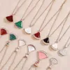 Necklaces Designer Jewelry Fan Shape Divas Dream Necklace Red Green Chalcedony Gold Rose Platinum Chains for Women Trendy Wedding Diamonds Multiple Colors