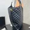 Handväska med stor kapacitet Icare maxi Shoppingväska LOULOU-väska Strandväskor Äkta läder Damväskor Designer Gitter Handväska resor Crossbody-axelplånbok 38 CM