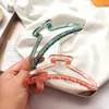 Nieuwe Transparante 12cm Oversized Snoep Kleur Haar Klauw Clips Koreaanse Mode Plastlic Hollow Shark Clip Haaraccessoires