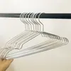 5/10 stks Kleding Hangers Dikker Aluminium Droogrekrekken Naadloze Antislip Winddicht Anti-Rust Kleding Hanger Organisatie 220408