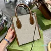 Mulheres Totes de Alta Qualidade Lona Pequenas Senhoras Designer Bolsas De Férias Retro Retro Bolsas Casuais com Letras 2022 Europa e América Fashion GG52