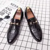 Loafers Men Shoes PU Leather Solid Color Round Toe Flat Casual Fashion Metal Buckle Decoration Classic Gentleman British Business Dress Shoes HM341
