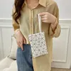 Bolso de mano para mujer, monedero para teléfono móvil, pequeño bolso cuadrado de cuero PU, suministro de carteras, regalo para evento de negocios al por mayor