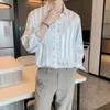 Camisas casuales para hombres Estilo coreano Diseño de rayas verticales Botón Harajuku Camisa de manga larga para hombres Negro Blanco Eldd22