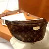 Millionaire Brown Flower Borse Nuovo Stlye Famoso bomba a croce Body Body Spall Bags Brown Bags Bum Bums Waist Unisex Bags285D285D