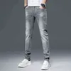 Primavera 2022 ed estate Boutique da uomo di colore chiaro Jeans dritti piccoli micro elastici a vita media sempliciFDI7