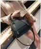 패션 뉴 여자 가방 고품질 무광택 PU 가죽 휴대용 어깨 가방 숙녀 히트 컬러 큰 토트 핸드백