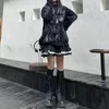 Houzhou Mall goth gótico rendas rendas mini saias womens harajuku fada grunge preta saia plissada japonês lolita streetwear 220317