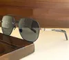 7A NYA DESIGN MEN SUNGLASSES HAND-A METAL SQUARE RAME POPUler och gener￶s stil UV400 Skyddsglas￶gon utomhusskyddsugn