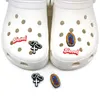 Moq 100pcs Din Serisi Croc Charms 2D Yumuşak Plastik Ayakkabı Aksesuarları Tokalar Karikatür Ayakkabı Tahminleri Kadın Erkek Sandalet Çocuk Bilezik Süslemeleri