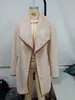 Kvinnors faux päls Loose Casual Large Lapel Oregelbundet medellång längd med dubbelsidig plysch fluffig vindbrytare Ren färg varmt mode Windbreake Cardigan Coats