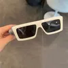 40214 검은 사각형 선글라스 여성 남성 태양 음영 여름 Sunnies Gafas de Sol Sonnenbrille UV400 안경 상자