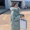 여자 트렌치 코트 여성 버튼 버튼 장식 후드 두꺼운 지퍼웨어웨어 패션 겨울 따뜻한 가짜 모피 칼라 긴 파카 재킷을위한