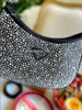 Últimos Cleos embellecidos Diseñadores para mujer Tote Shouler Bolsas Satin Crystal Bolsos de alta calidad Damas 2022 Moda Monederos de axilas Bling P002