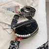 HBP Crossbody Bag Luxury Pearl Beaded Necklace Midja för kvinnor Diamond Grid Pu Fanny Pack Female Stylish Wide Band 220727