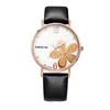 Smeeto Fashion WatchはClover Exquisite Quartz Women's Watchを監視しています