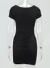 Ásia Hollow Out Dress Sexy Mulheres Vestidos de Vestido de Summer Summer de pescoço V Dress Bodycon Ruched Vestido preto 220511