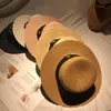 BRIM BRIM 2022 Designer Bee Cap Bucket Hat Fashion Men Women Top Top Hats عالية الجودة قبعة شمس القش 01