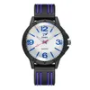 En gros nouveaux hommes hommes silicone caoutchouc souple sport montres mâle loisirs de plein air décontracté grand cadran cadeau montres à quartz pour hommes T200409