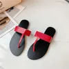 Designer-chinesa mulheres designer bonito verão sandálias praia crocodilo pele de pele flip flops sandali desenhos de moda sapato slippers
