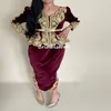 Vinho Tradicional Argélia Argélia Karakou Vestido de Noite 2022 V Pescoço Manga Longa Curto Árabe Caftan Vestidos de Prom Gold Lace Noiva Desgaste Formal Partido Especial Ocasião Skirt