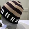 Mens Designer Beanies Winter Casquette Women Knitted Caps Bonnets Luxury Letter Weave Cashmere Bucket Hats Wool Cap Beanie Warm Bonnets