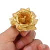 装飾的な花の花輪100個シルクバラ人工的な結婚式のクリップの装飾花の頭（黄金）