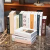 Caixa de armazenamento de livros falsos de luxo moderno minimalista mesa de café Villa el Bedroom Home Simulation Decoration Props 220707