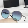 New Womens Sunglasses CH9552 Swarovski Diamond 3D 조각 로고 라운드 프레임 크기 60 21 145 Four Seasons Girl Eyewear Box Woman Shades
