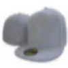 Granatowy kolor Nowy haft letni baseball sport dopasowany czapkę męską pełne zamknięte czapki swobodny list rekreacyjny A C260O