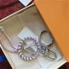 Modemerk Sleutelhanger Letter Designer Sleutelhangers Metalen Sleutelhanger Womens Bag Charm Hanger Auto-onderdelen