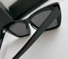 Summer Shiny Black Grey Cat Eye Solglasögon 276 The Party Sun Glasses Ladies Fashion Solglasögon Shades Top Quality With Box276a