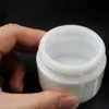 20g 30g 50g Jar de vidro Jar de porcelana branca Jarros cosméticos com cobertura de revestimento PP interno para creme de rosto de bálsamo labial SN4710