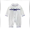 2022 Nowy styl nowonarodzony baby rompers z długim rękawem bawełniane niemowlęta dziewczęta kwiatowy nadruk wiosna nowonarodzone ubrania dla dzieci G220510