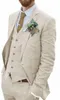 Moda Uomo Abiti di lino Beach Summer Wedding Smoking dello sposo 3 pezzi Due bottoni Groomsmen Suit Giacca Gilet Pantaloni Cravatta Risvolto con intaglio