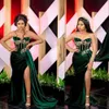 2022 Sexy Arabic Emerald Dark Green Velvet Mermaid Evening Dresses Wear Plus Size Gold Lace Appliques Long Sleeves High Split Formal Prom Gowns vestido de novia