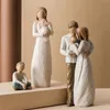 Home Decor Resina Estátua Pessoas Modelo Figurines Para Acessórios de Decoração Interior Acessórios Presentes de Natal 220329