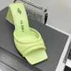 Devon Topuklu Attico Sandalet Hafif yeşil terlik deri blok topuk katırlar yüksek topuklu ayakkabılar slaytlarda açık ayak parmakları ayakkabı kadınları lüks h4tb