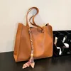 Вечерние сумки кожаные женские сумочки 2022 модная роскошная роскошная большая мощность для торговых товарищей по магазинам винтаж простая офисная леди ручная сумка