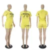 Kadın Eşofmanlar 2 Parça Set Yoga Pantolon Kıyafetler Tasarımcı Yaz Şort Set Mektup Baskılı Kısa Kollu T Gömlek Suit Bayanlar Rahat Giysiler
