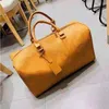 Designers de mode sacs polochons hommes de luxe sacs de voyage femmes sacs à main en cuir grande capacité fourre-tout porter des bagages pendant la nuit wee259K